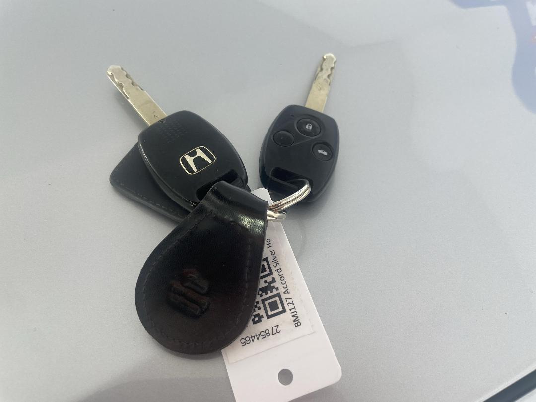 Photo '22' of Honda Accord