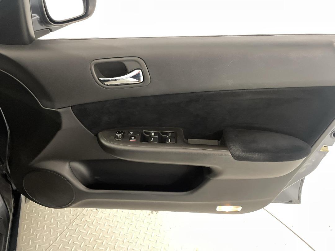 Photo '15' of Honda Accord Photo '15' of Honda Accord