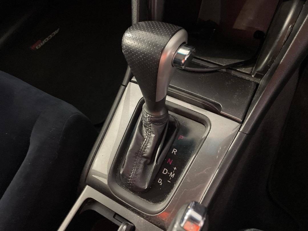 Photo '31' of Honda Accord Photo '31' of Honda Accord