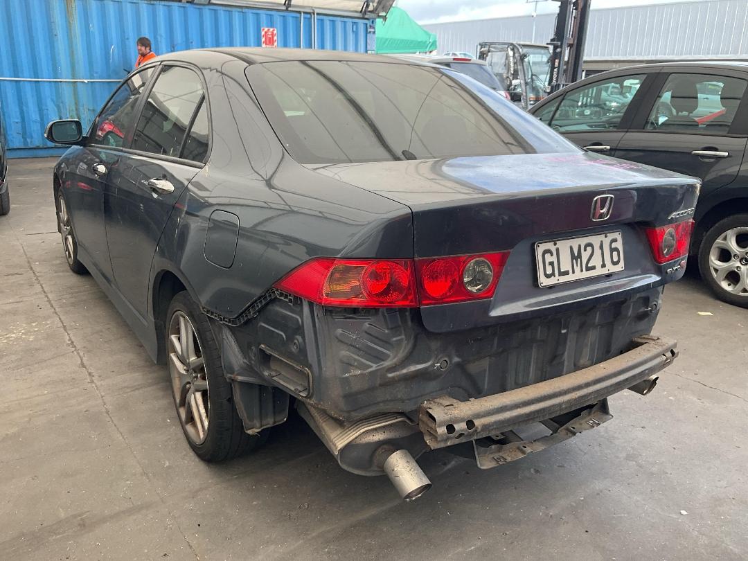 Photo '10' of Honda Accord Euro R Photo '10' of Honda Accord Euro R