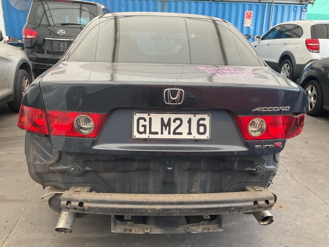 Photo '11' of Honda Accord Euro R Photo '11' of Honda Accord Euro R