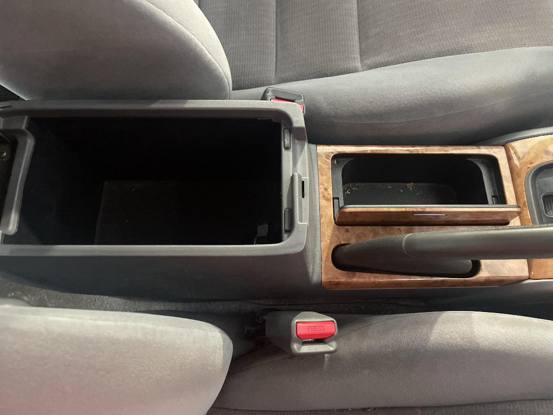 Photo '32' of Honda Accord