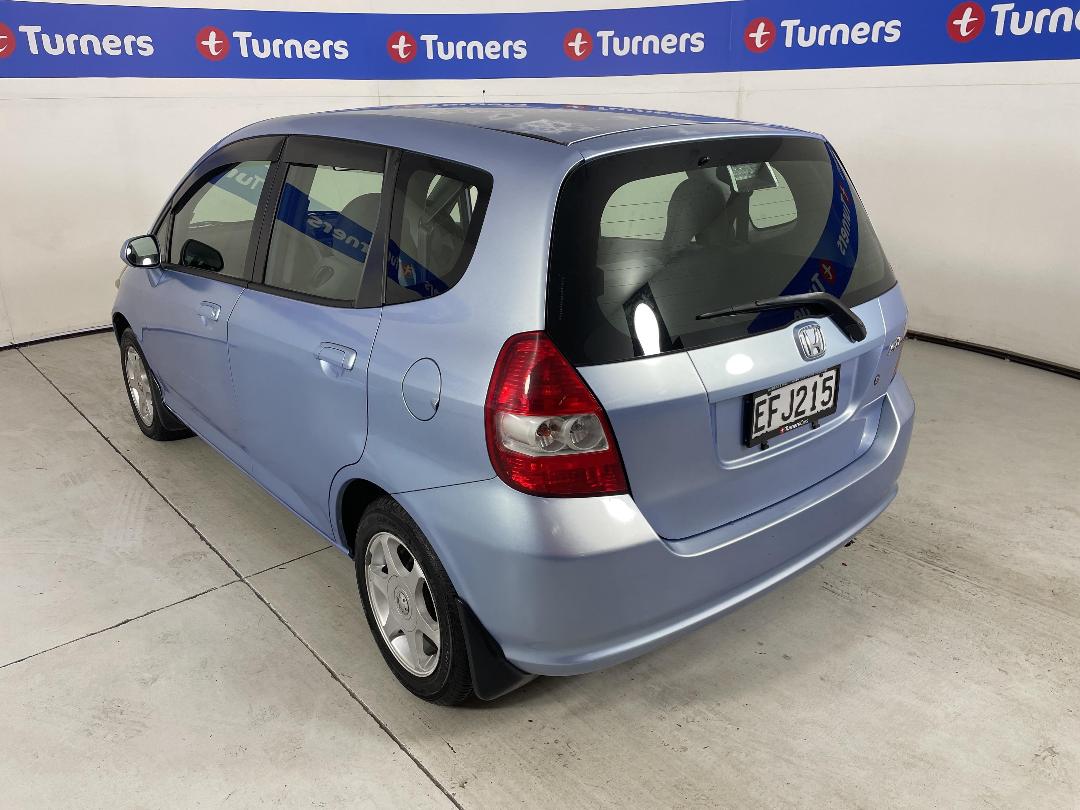 Photo '5' of Honda FIT