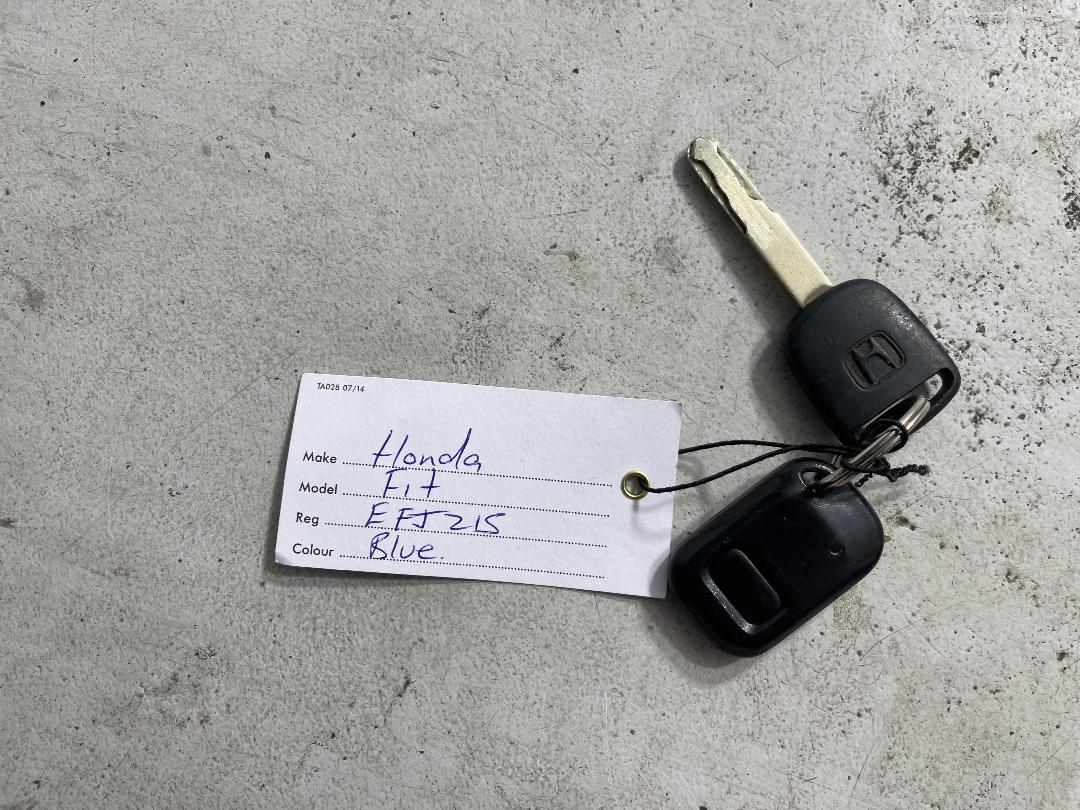 Photo '22' of Honda FIT