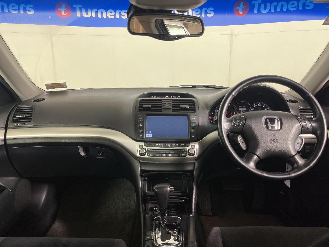 Photo '17' of Honda Inspire