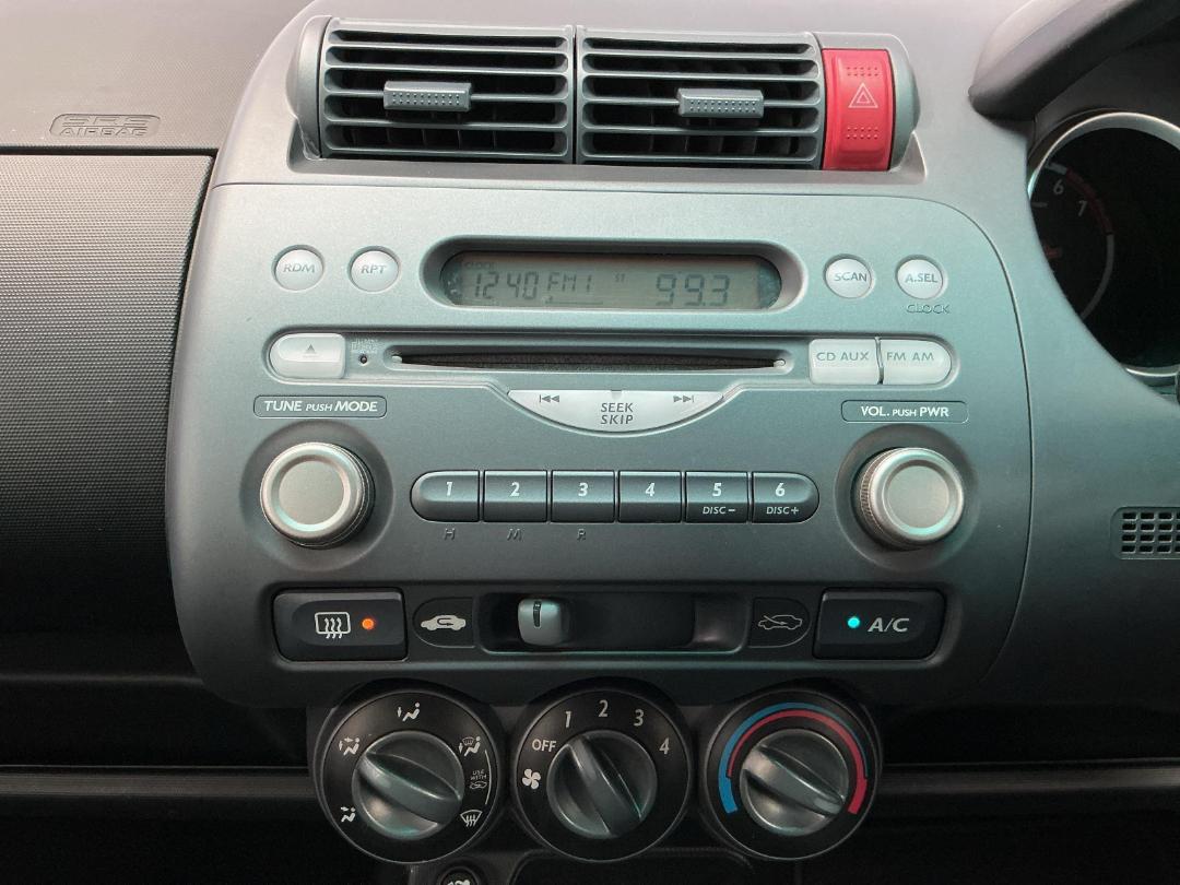 Photo '18' of Honda Jazz