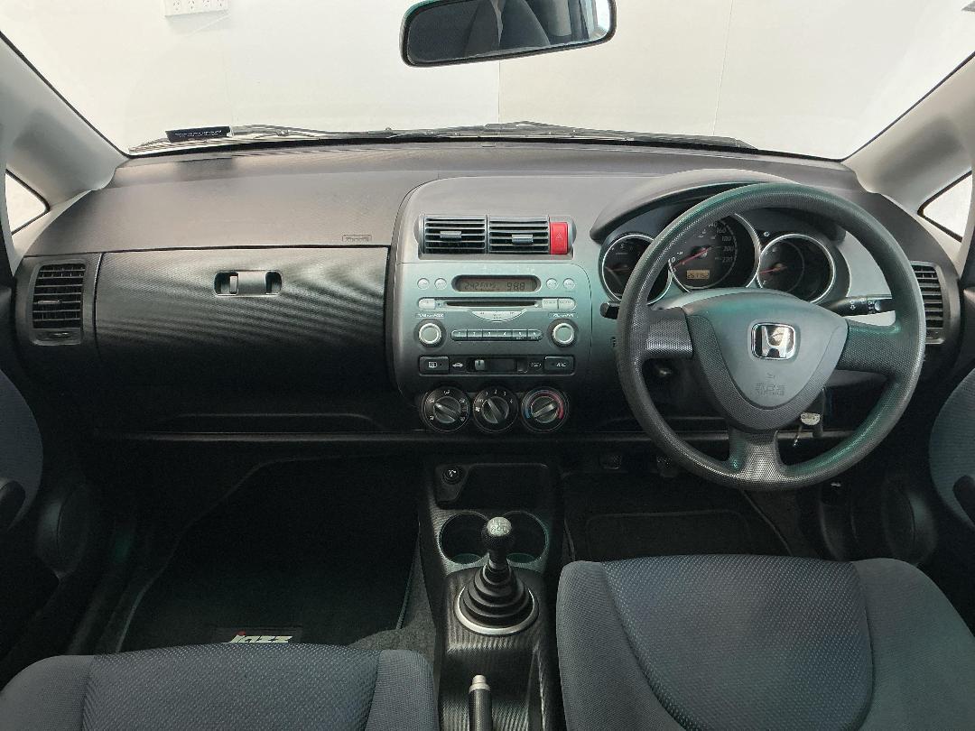 Photo '17' of Honda Jazz Photo '17' of Honda Jazz