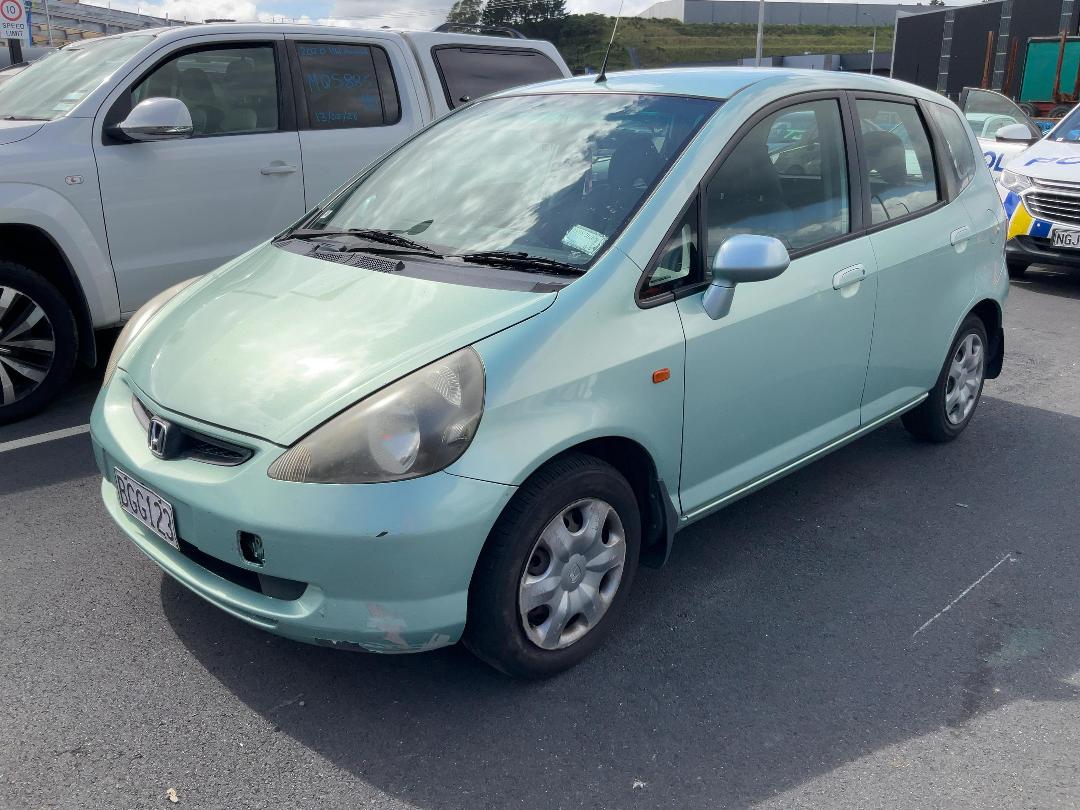 Photo '3' of Honda Jazz I Photo '3' of Honda Jazz I