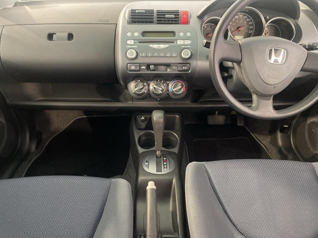 Photo '18' of Honda Jazz