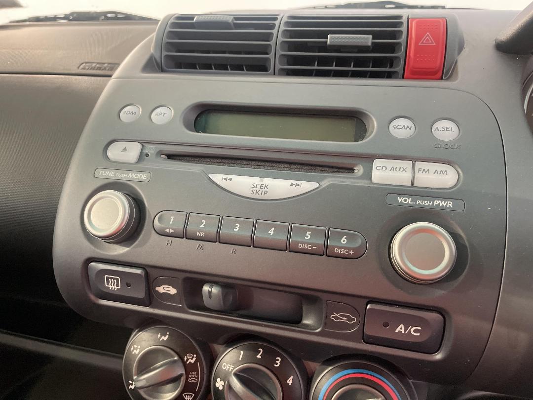 Photo '26' of Honda Jazz