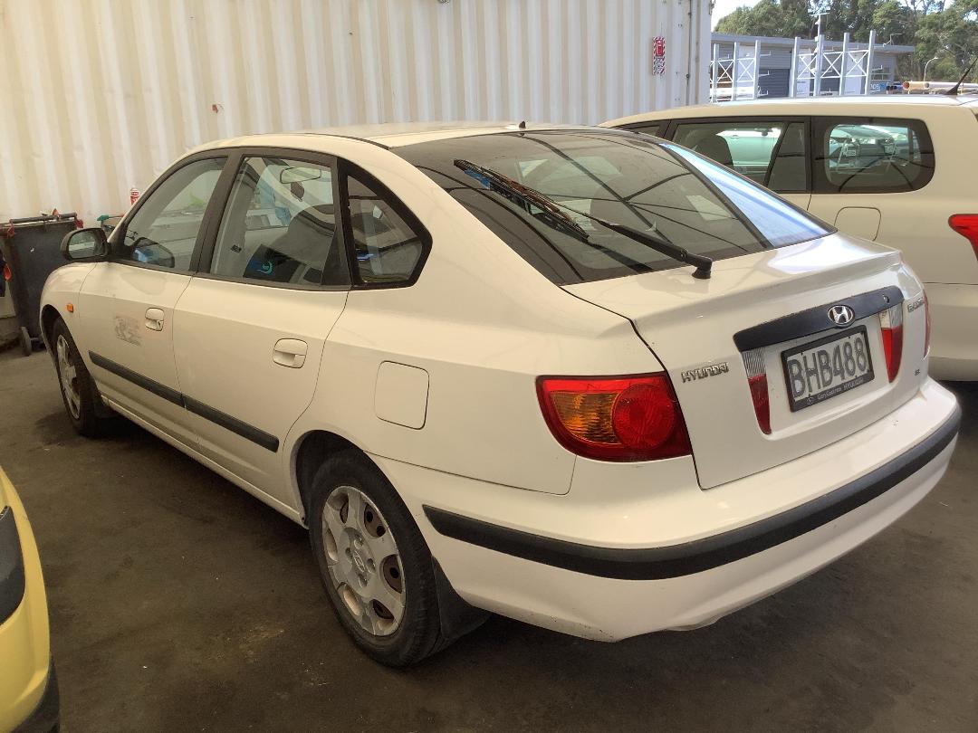 Photo '6' of Hyundai Elantra GL