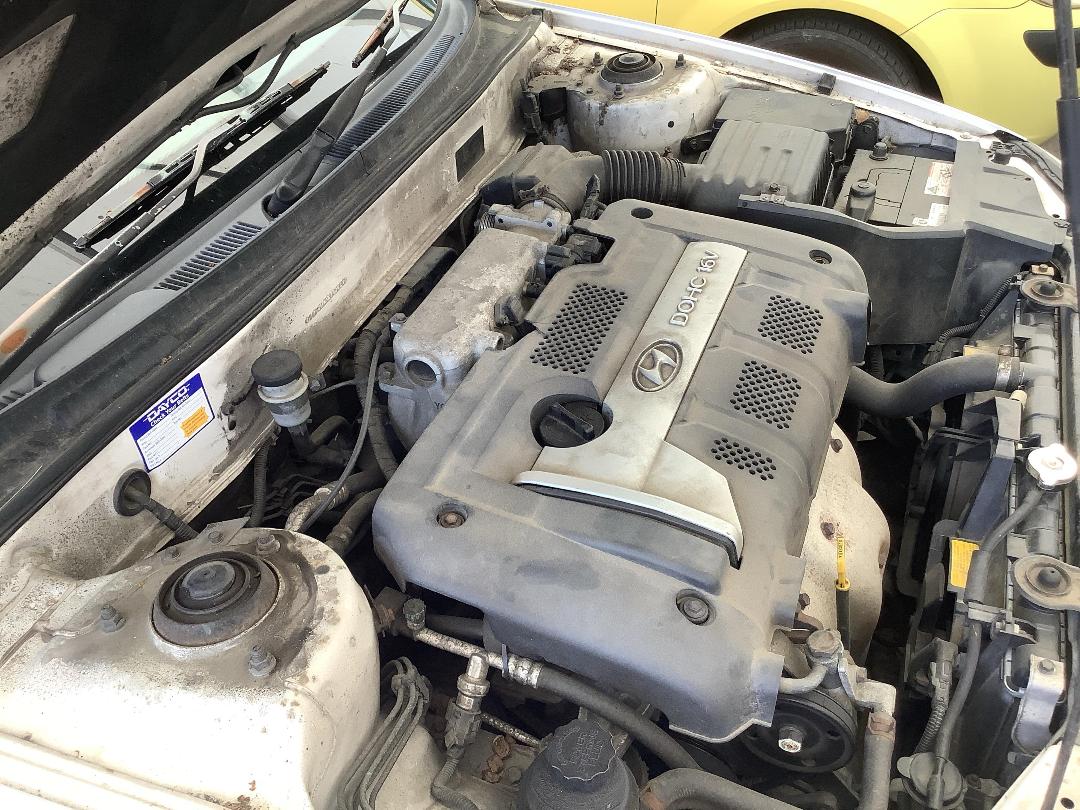 Photo '12' of Hyundai Elantra GL