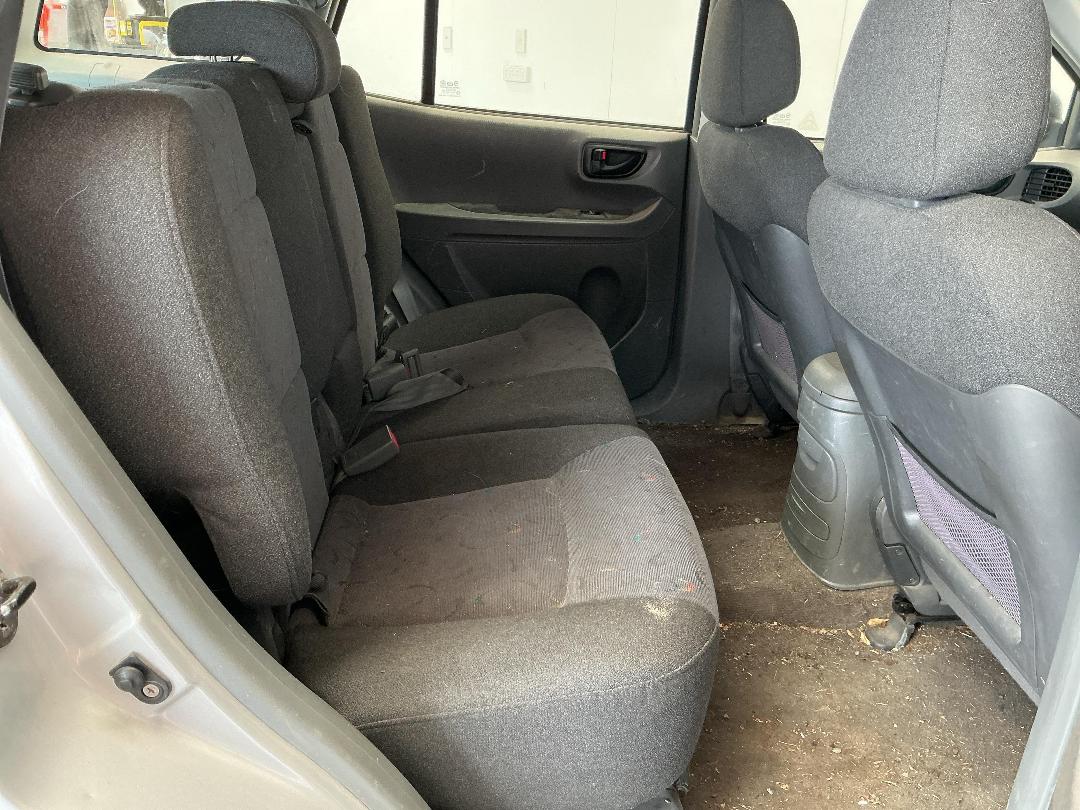 Photo '18' of Hyundai Santa FE V6 GL