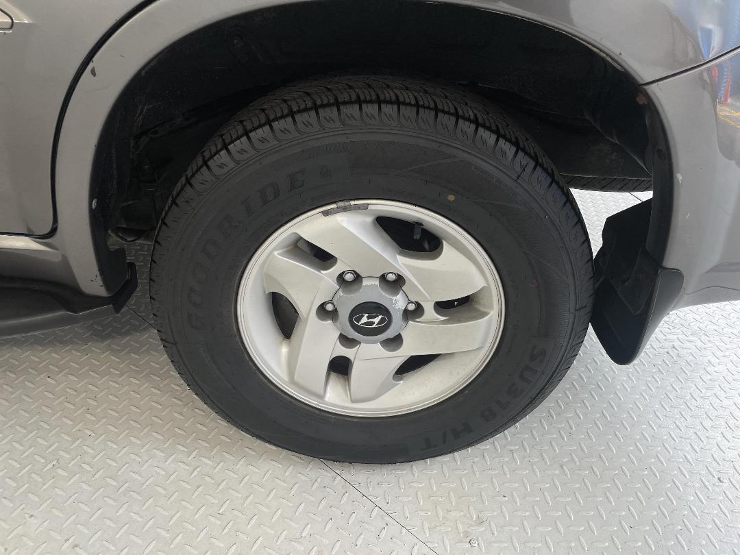 Photo '11' of Hyundai Terracan Photo '11' of Hyundai Terracan