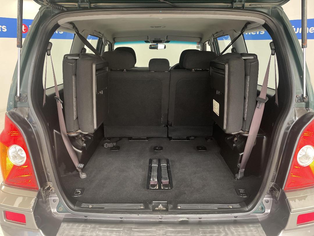 Photo '14' of Hyundai Terracan Photo '14' of Hyundai Terracan