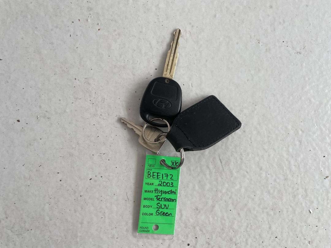 Photo '22' of Hyundai Terracan Photo '22' of Hyundai Terracan