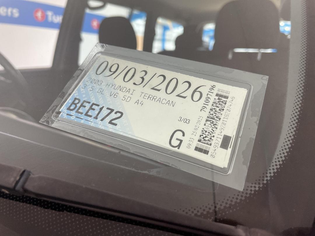 Photo '32' of Hyundai Terracan Photo '32' of Hyundai Terracan