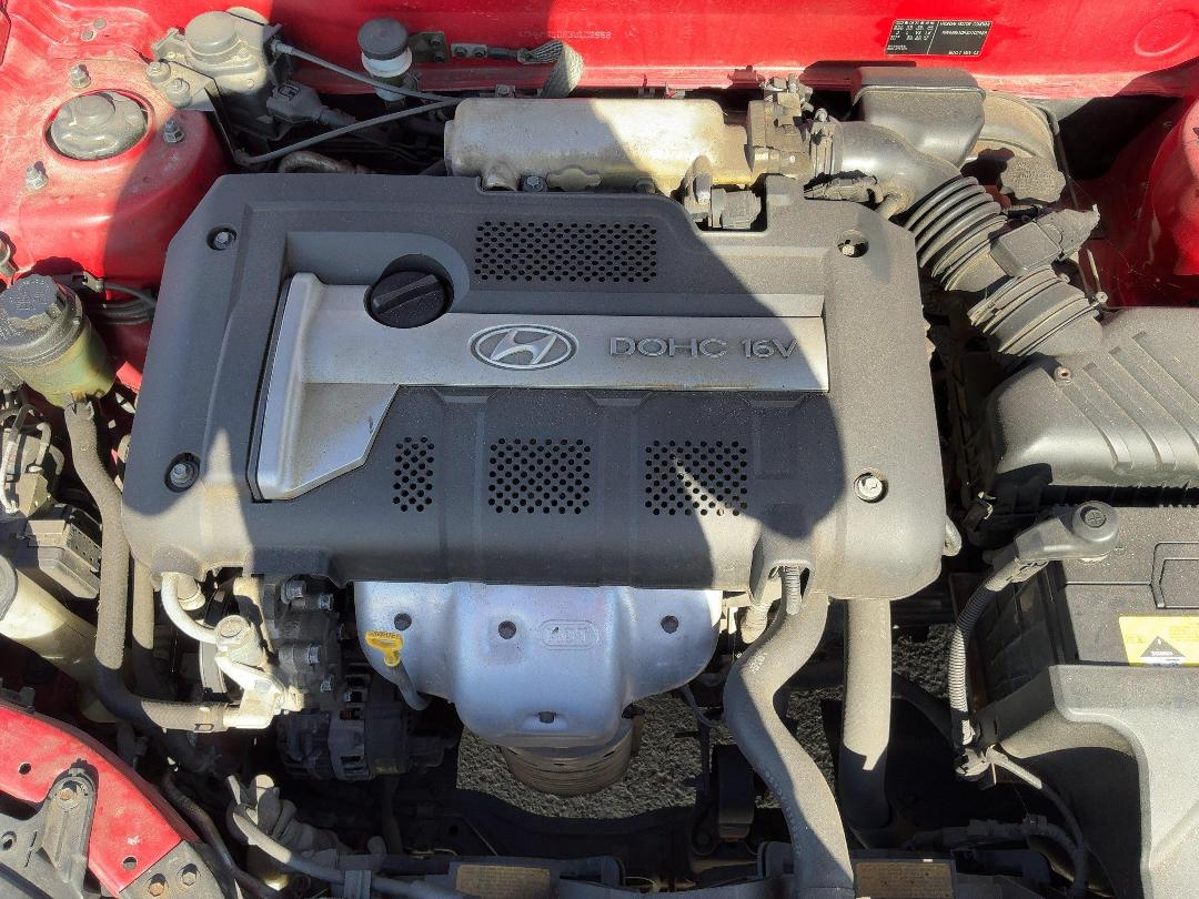 Photo '10' of Hyundai Tiburon GL Photo '10' of Hyundai Tiburon GL