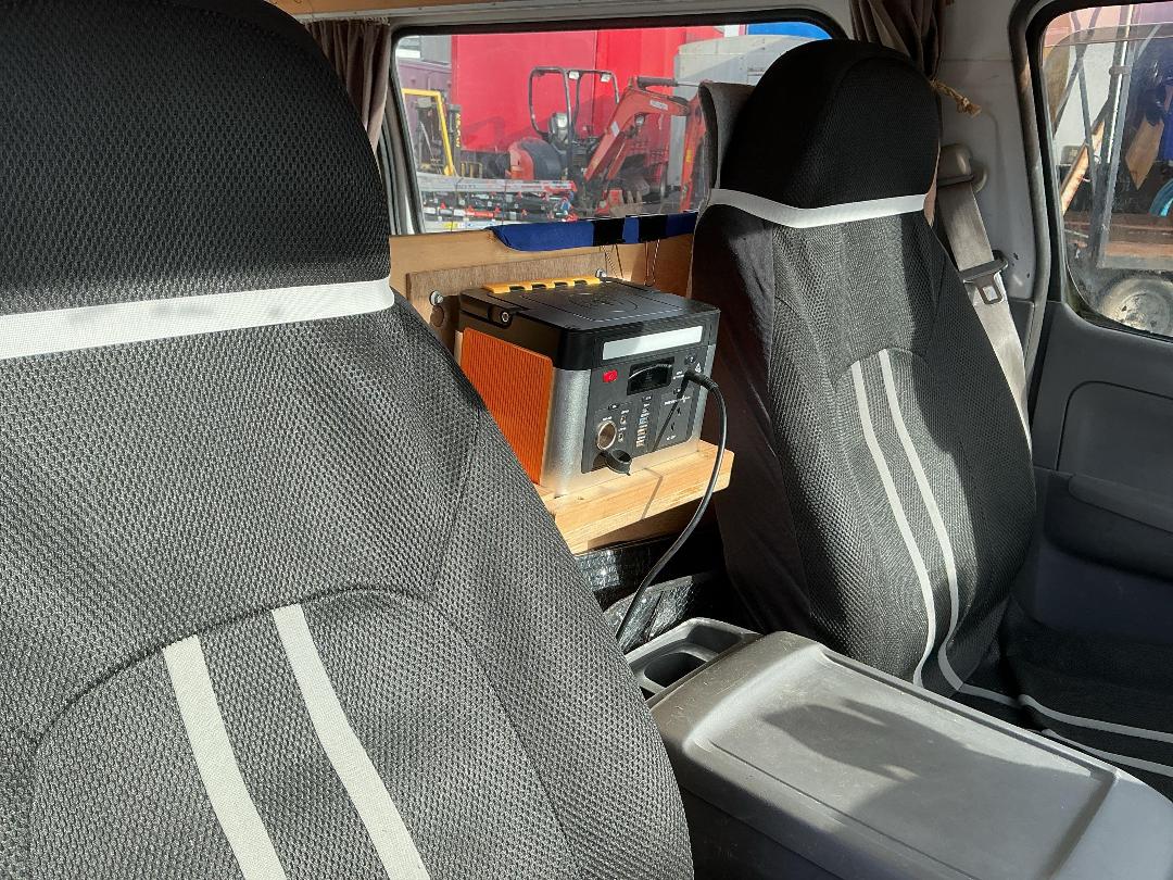 Photo '21' of Isuzu Como Van