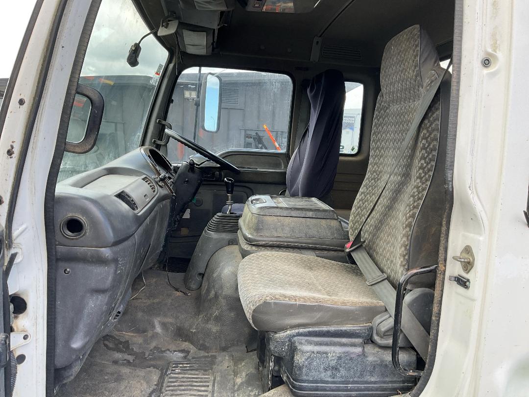 Photo '21' of Isuzu FVR 900 Hydro Excavator