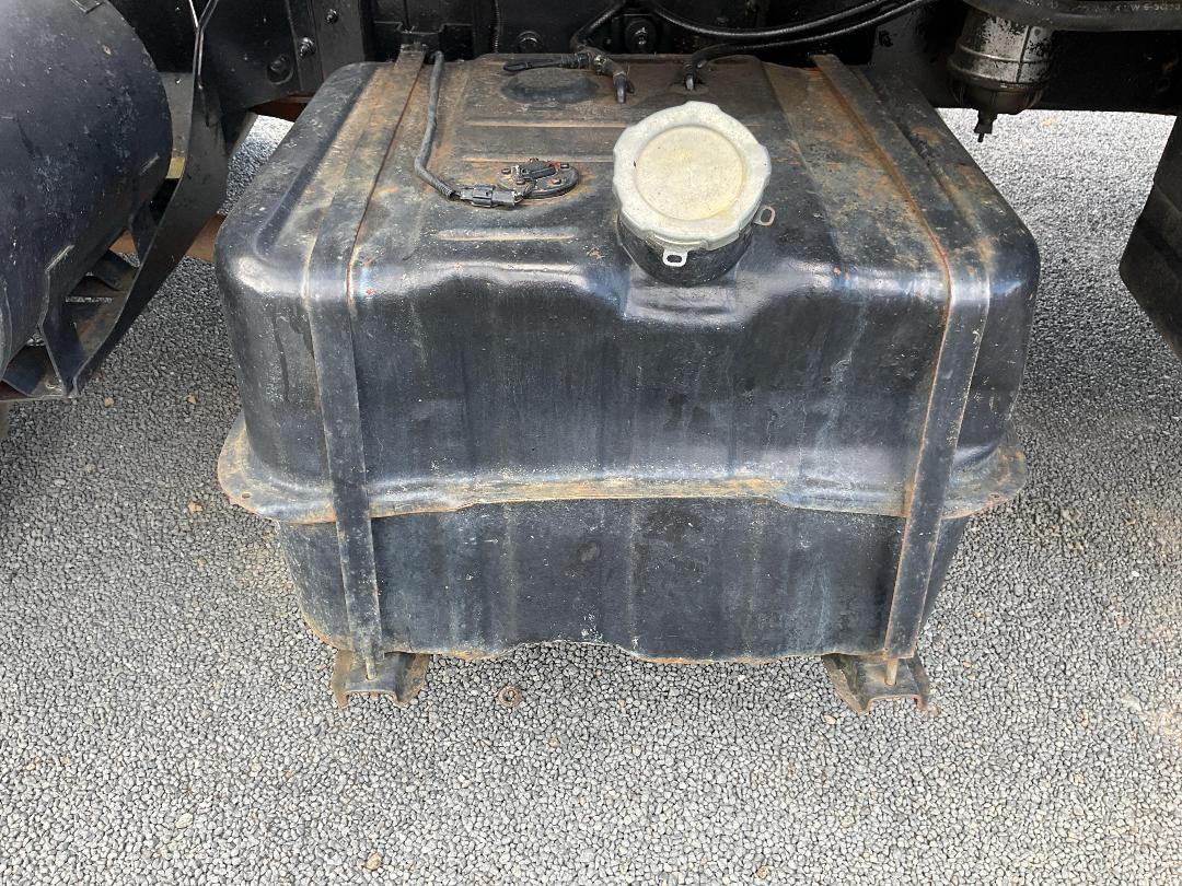 Photo '23' of Isuzu FVR 900 Hydro Excavator