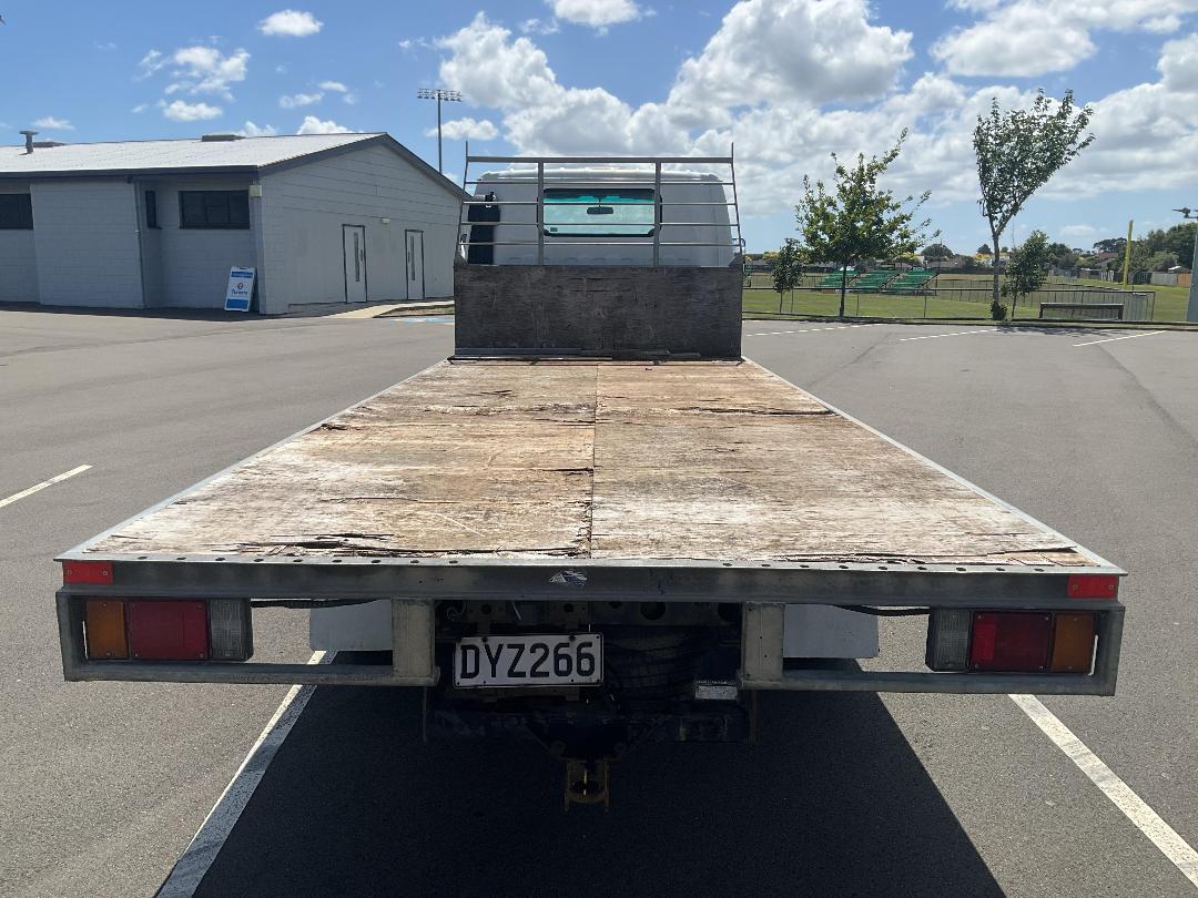 Photo '5' of Isuzu NPR450 4X2 Flat Deck