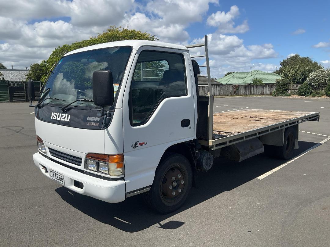 Photo '9' of Isuzu NPR450 4X2 Flat Deck