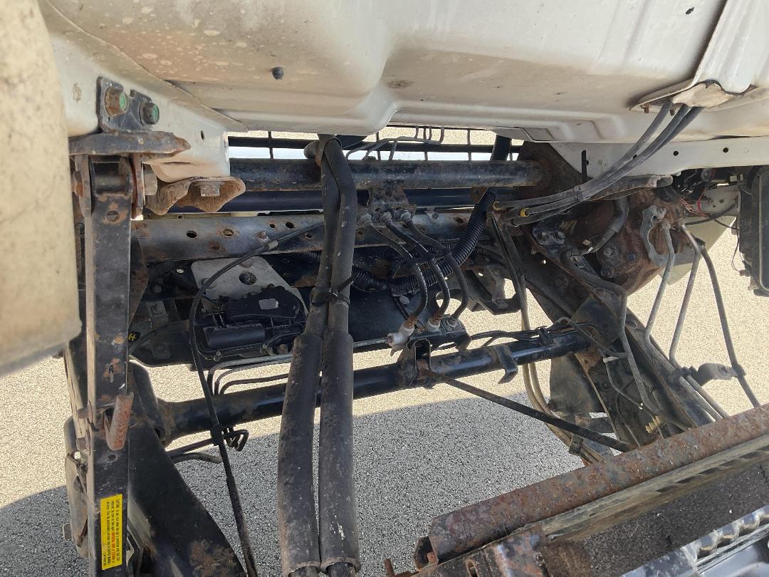 Photo '17' of Isuzu NPR450 4X2 Flat Deck