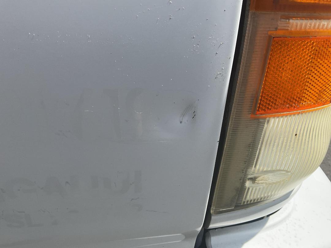 Photo '21' of Isuzu NPR450 4X2 Flat Deck