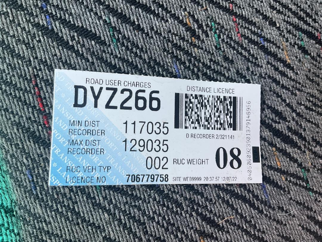 Photo '43' of Isuzu NPR450 4X2 Flat Deck