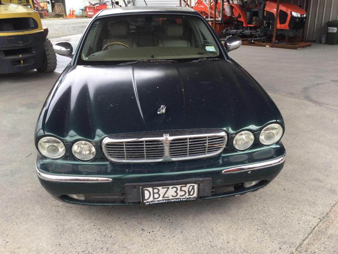 Photo '3' of Jaguar XJ Super V8