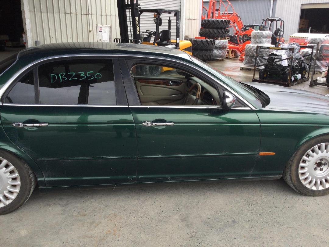 Photo '11' of Jaguar XJ Super V8