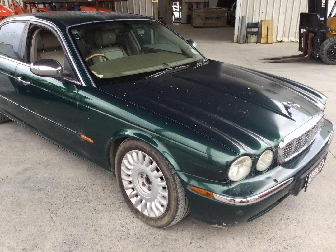 Photo '12' of Jaguar XJ Super V8