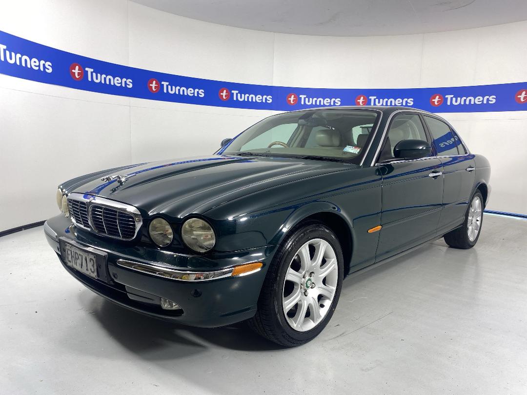 Photo '4' of Jaguar XJ8