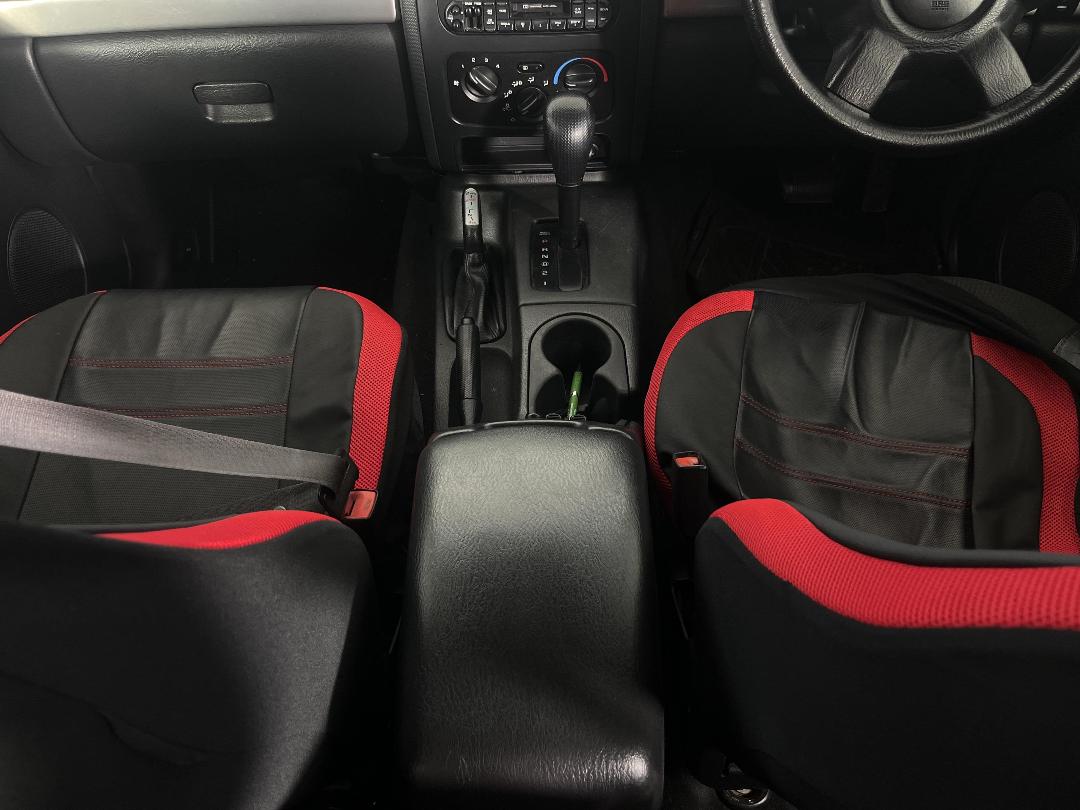 Photo '18' of Jeep Cherokee