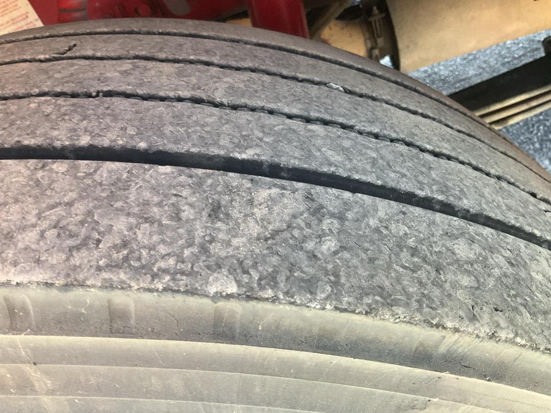 Photo '41' of Kenworth K104 Curtainsider