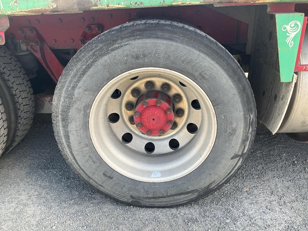 Photo '48' of Kenworth K104 Curtainsider