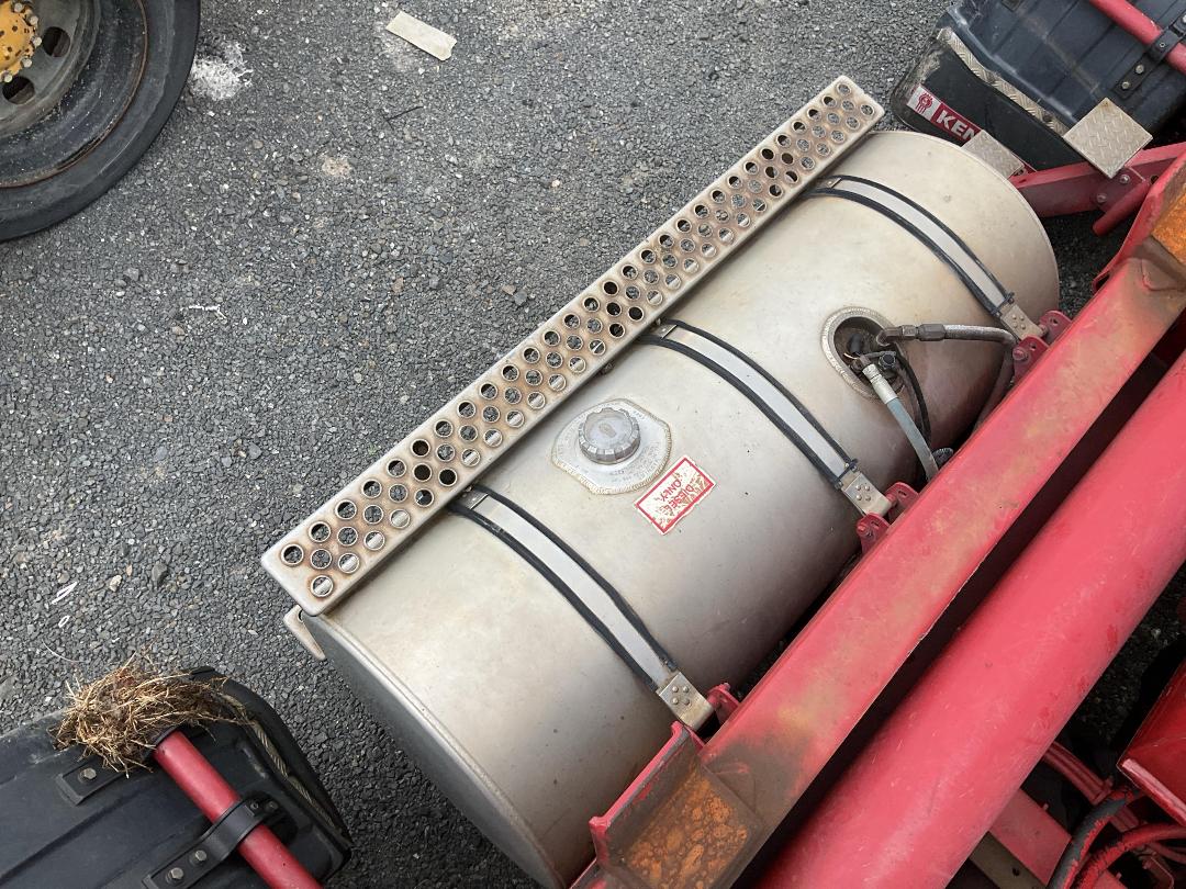 Photo '13' of Kenworth K104 Hook Bin Photo '13' of Kenworth K104 Hook Bin