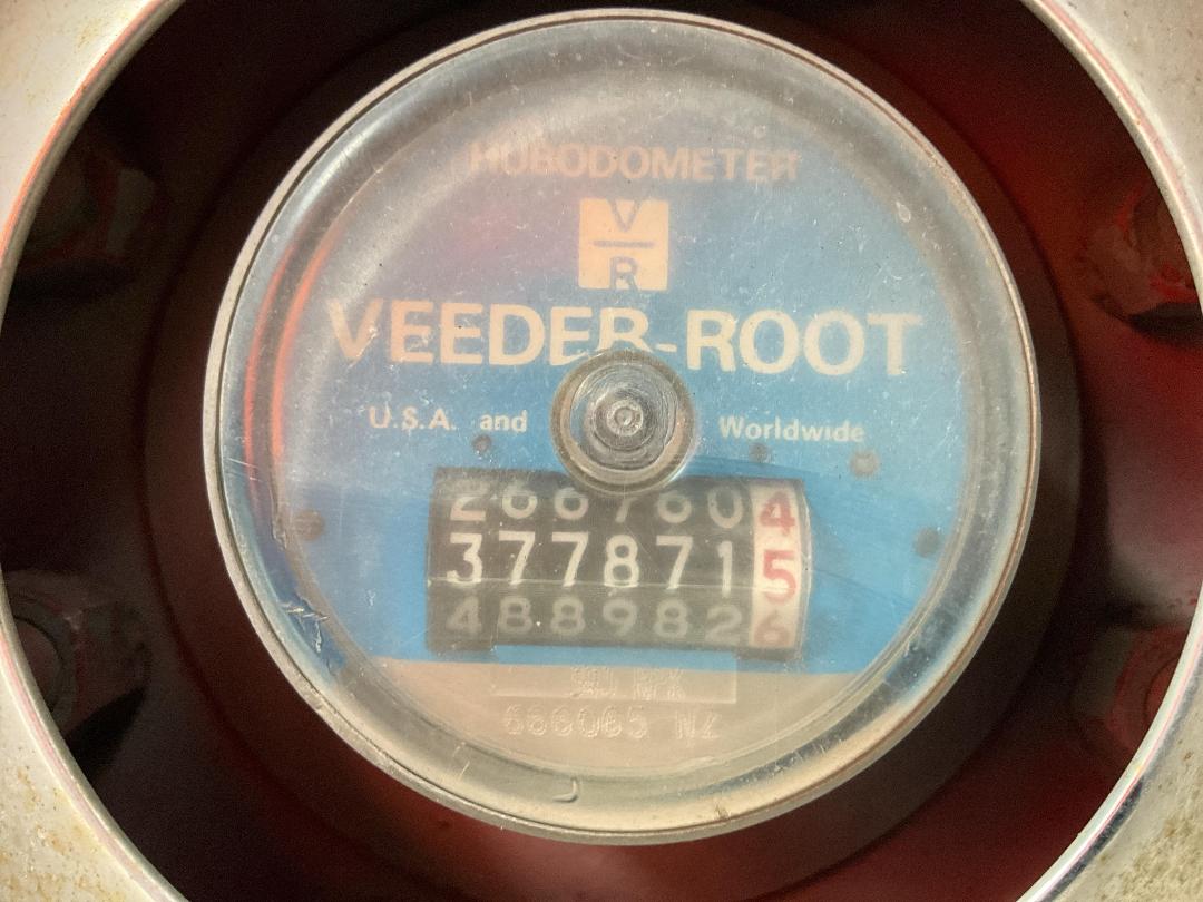 Photo '22' of Kenworth K104 Hook Bin Photo '22' of Kenworth K104 Hook Bin