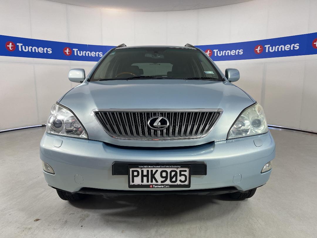 Photo '2' of Lexus RX330 RV