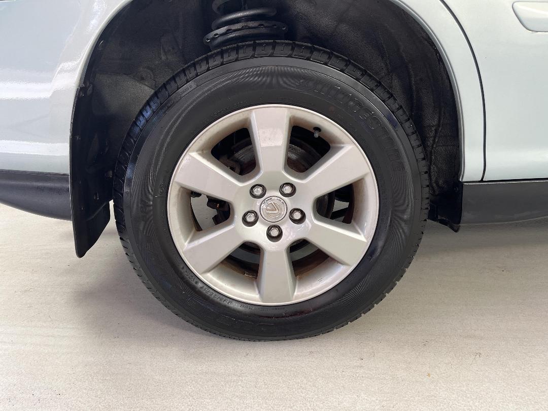 Photo '10' of Lexus RX330 RV