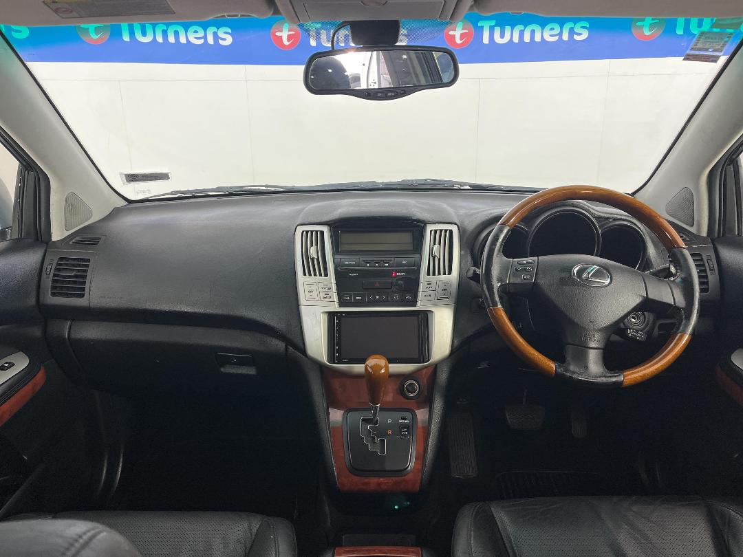 Photo '15' of Lexus RX330 RV