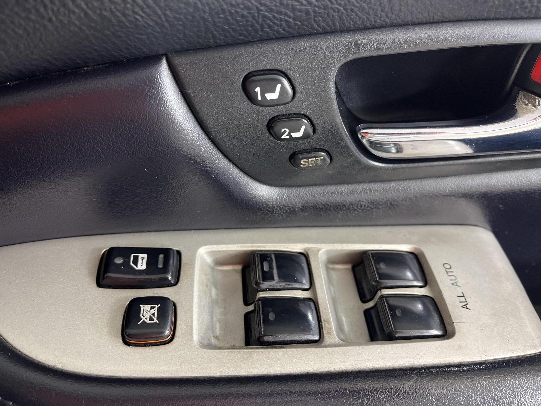 Photo '22' of Lexus RX330 RV