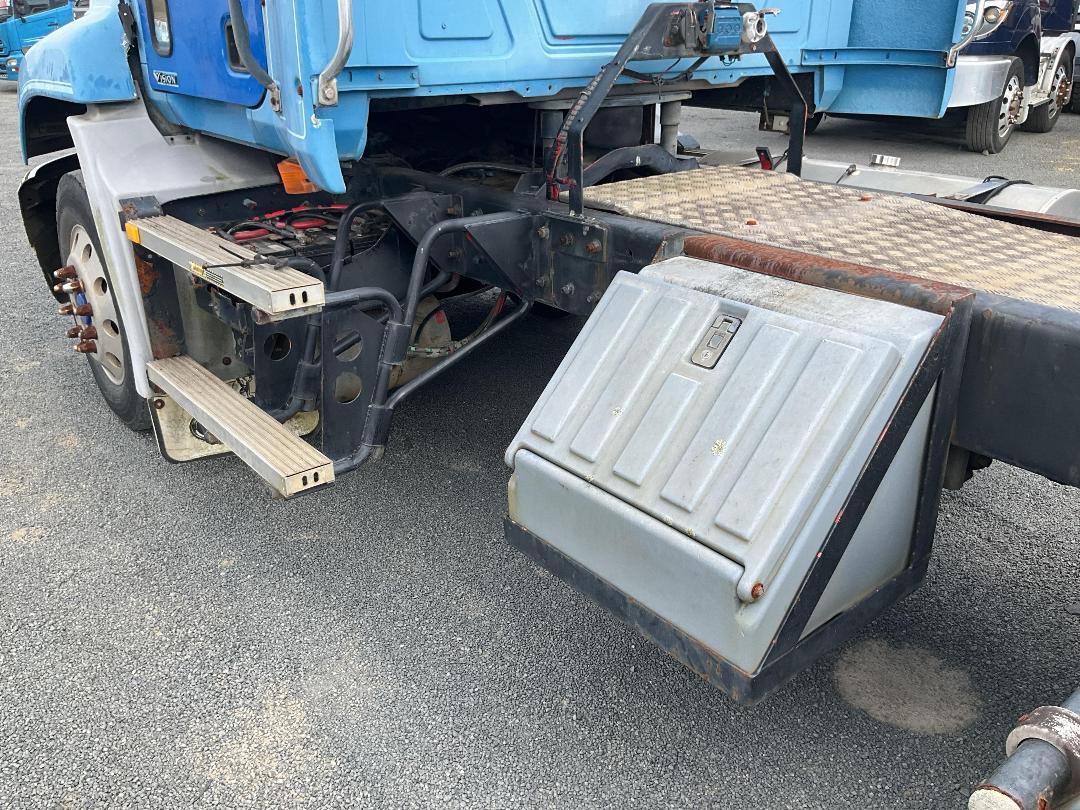 Photo '22' of Mack CX688 RST VISION Tractor Unit