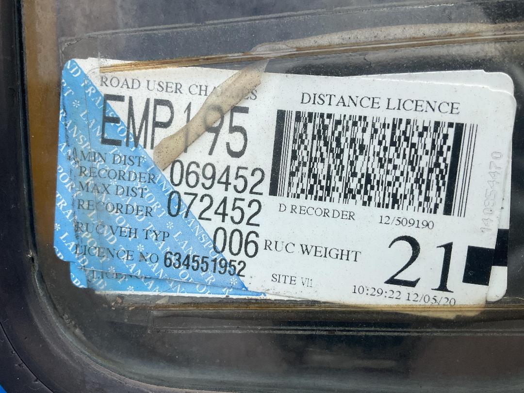 Photo '27' of Mack CX688 RST VISION Tractor Unit