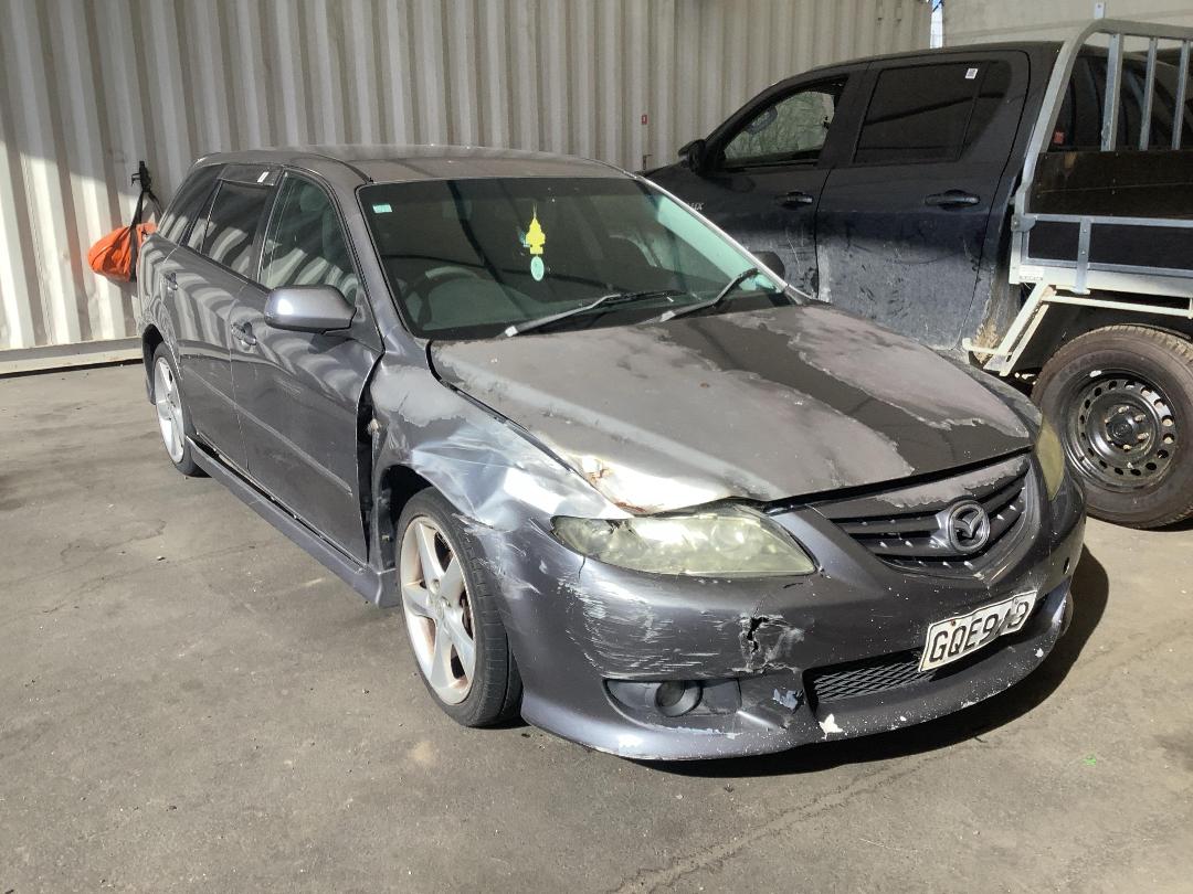 Photo '2' of Mazda Atenza