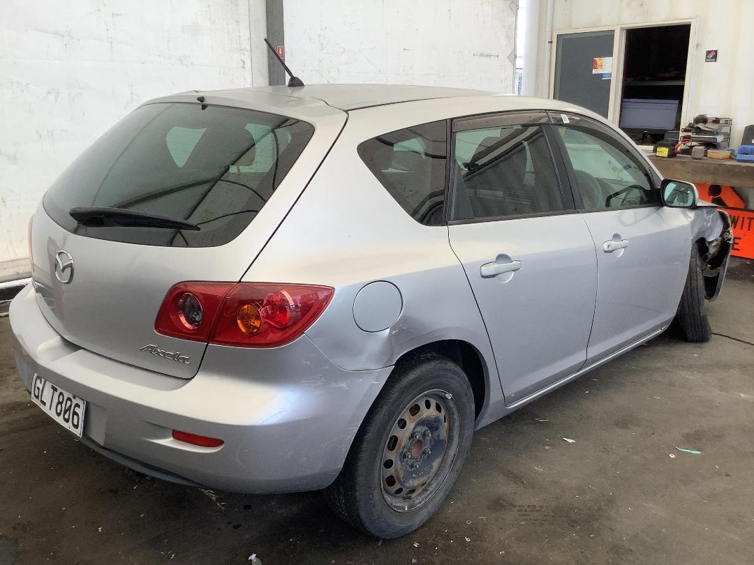 Photo '4' of Mazda Axela Photo '4' of Mazda Axela