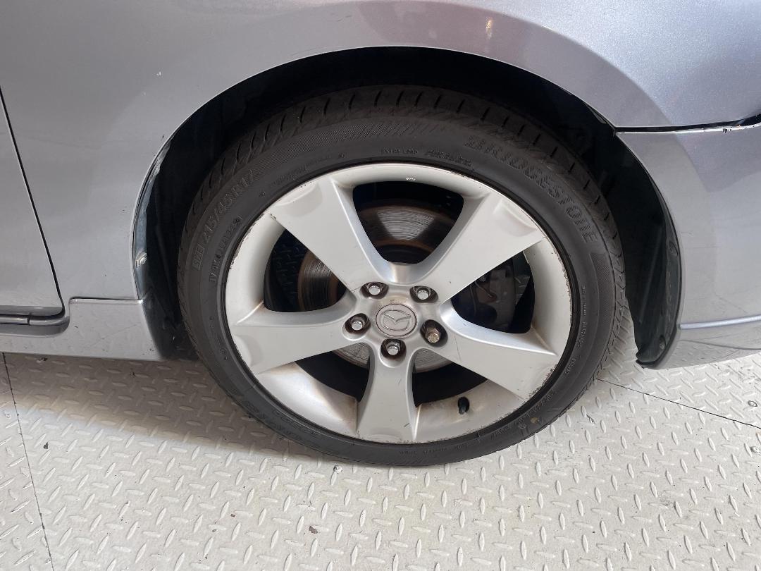 Photo '9' of Mazda Axela