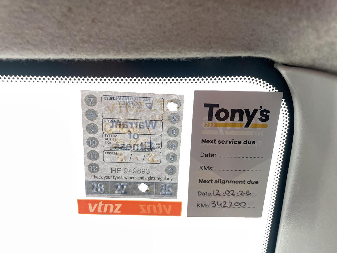 Photo '29' of Mazda Axela