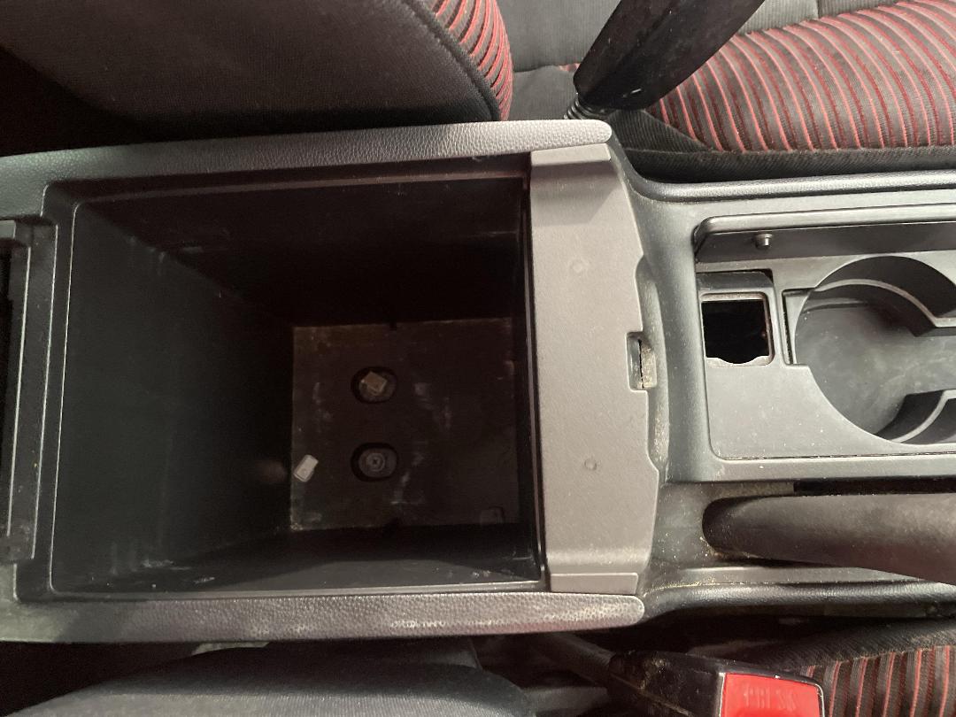 Photo '28' of Mazda Axela